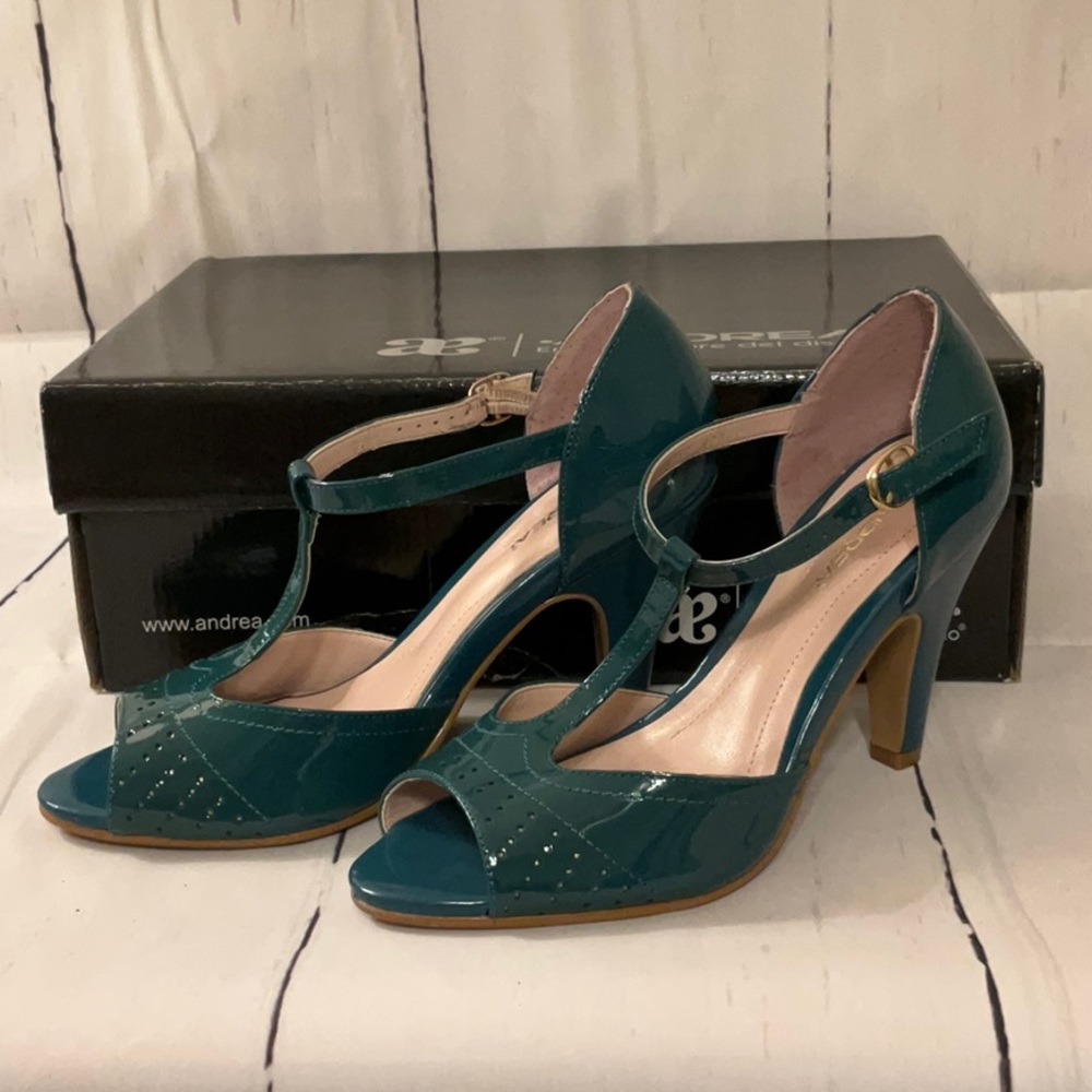 ANDREA leather heel